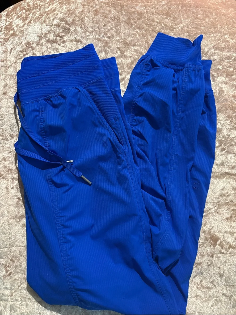 Lululemon studio dance jogger galactic blue size 4 athletic